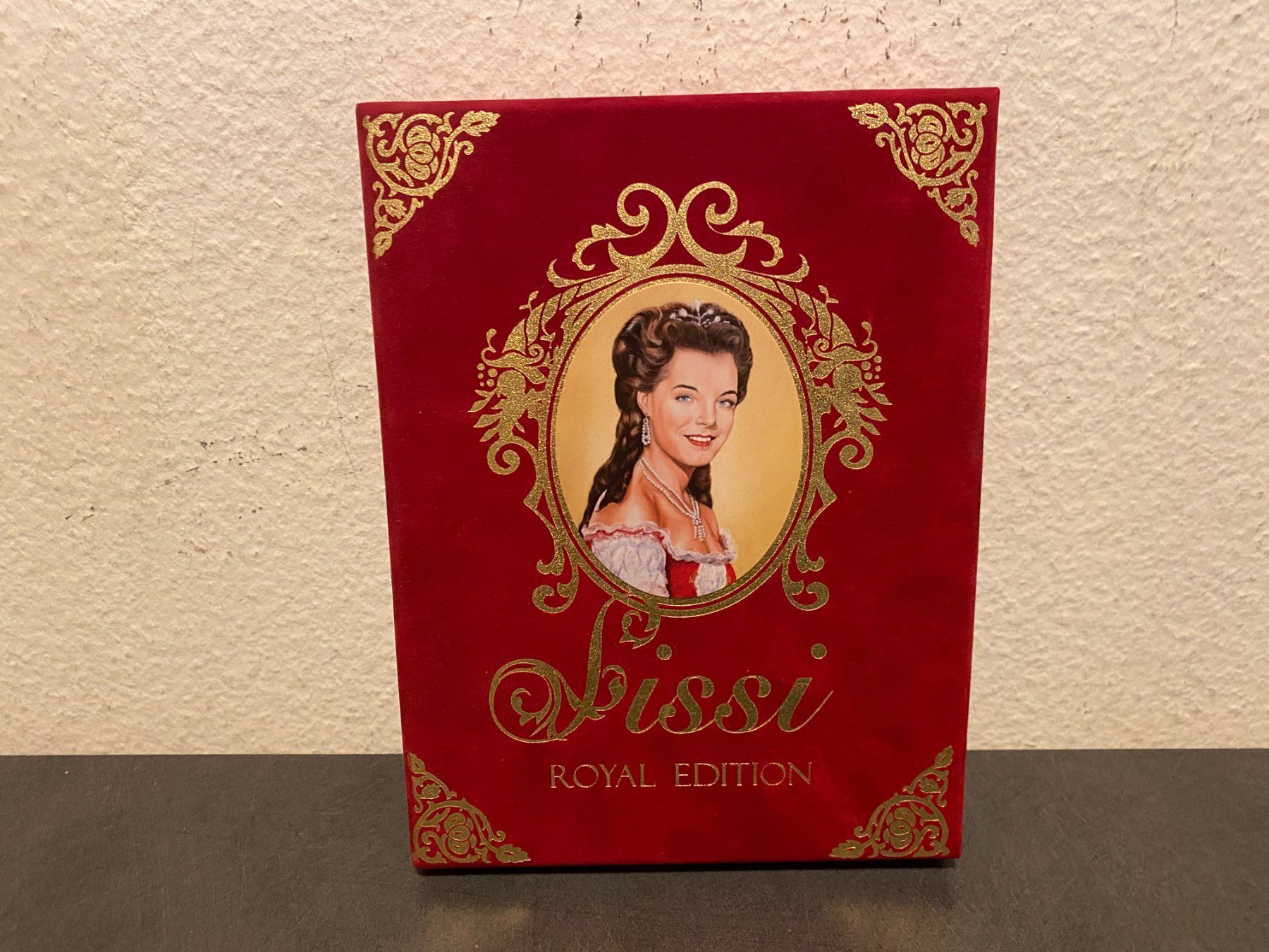 Tutti i DVDs: Sissy Royal Edition DVD Box – Nuovo (secondo la descrizione) da Basel venduto da FatCatPacksTheRatt 1