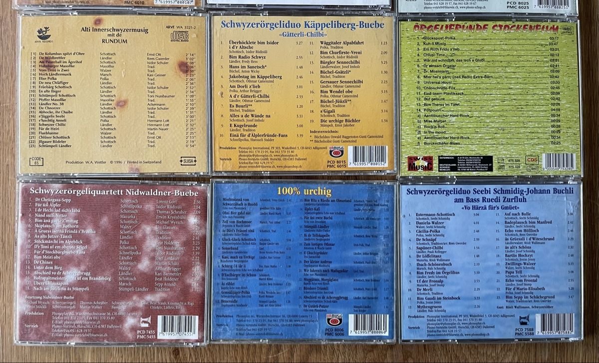 CD: CD Volksmusik – Usato da Waldstatt venduto da Cremschnitte 5