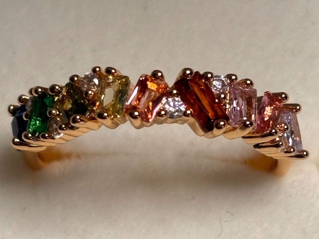 Bagues: Bague arc-en-ciel exquise ✨ – Neuf (Voir description) à Lausanne par mel2dreams 1