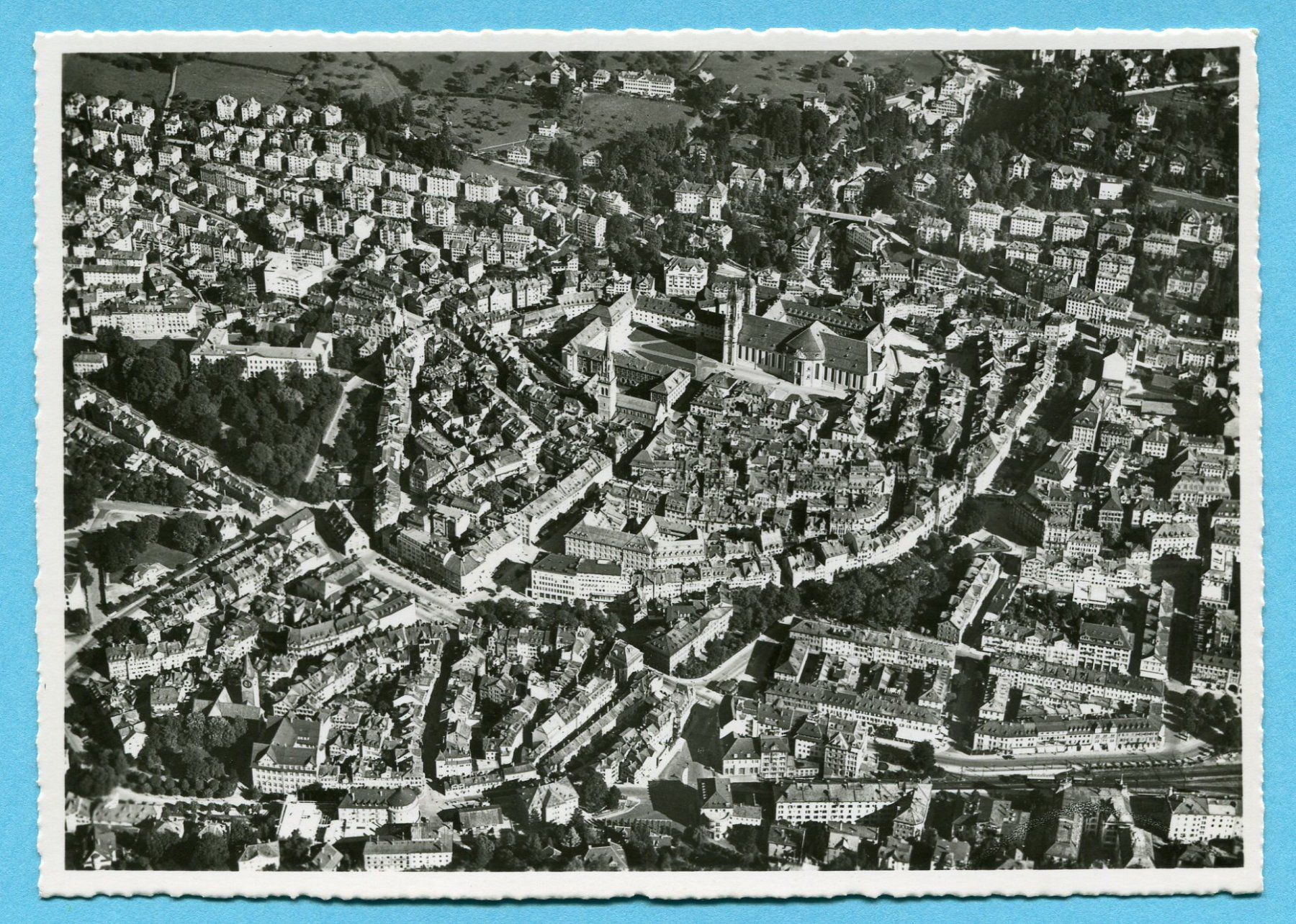 Cartoline postali: Flugaufnahme St. Gallen – Nuovo (secondo la descrizione) da Opfikon venduto da Prophila