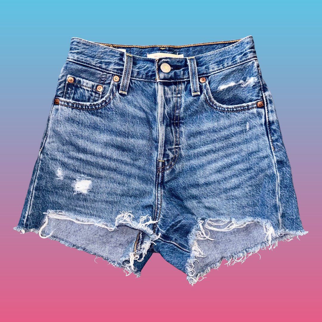 Levi's Jeans: Levi’s Ribcage Denim Shorts (Size 23) – D'occasion à Arlesheim par schnsel