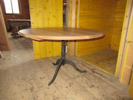 Runder Beizentisch (Eiche/135)