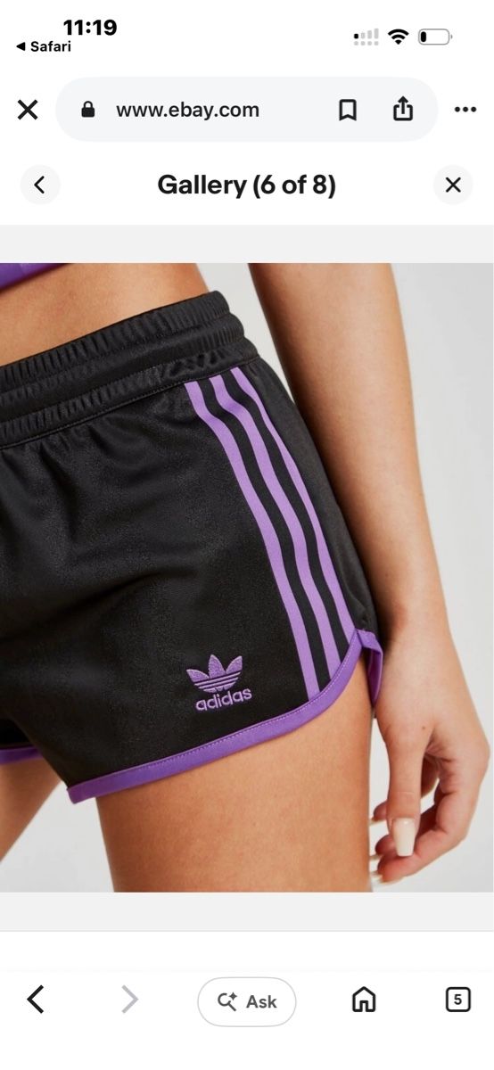 Adidas Hosen: Black-purple mini adidas shorts – Gebraucht aus Basel von Mellychee 2
