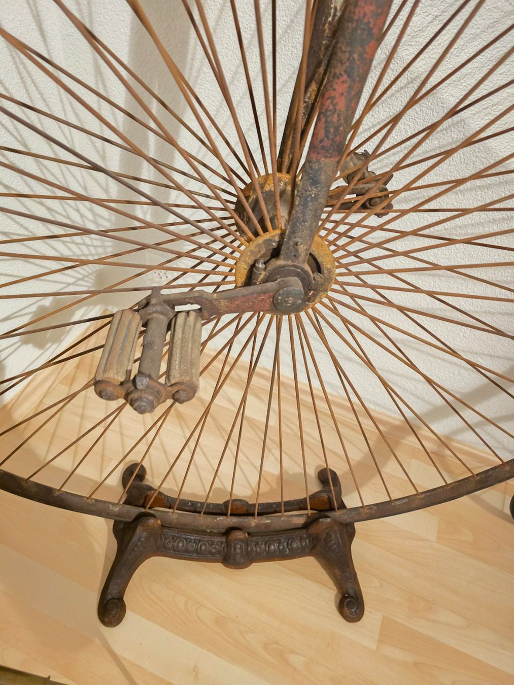 Biciclette: Antikes Hochrad um 1885 – Usato da Hüntwangen venduto da Scarciglias-Antiques 6