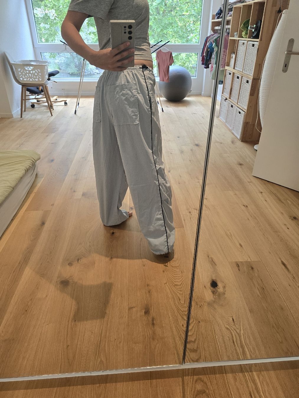 Stradivarius Hosen: Baggy Hose light blue Gr. S Baumwolle 100% – Gebraucht aus Böbikon von carlexandra 1