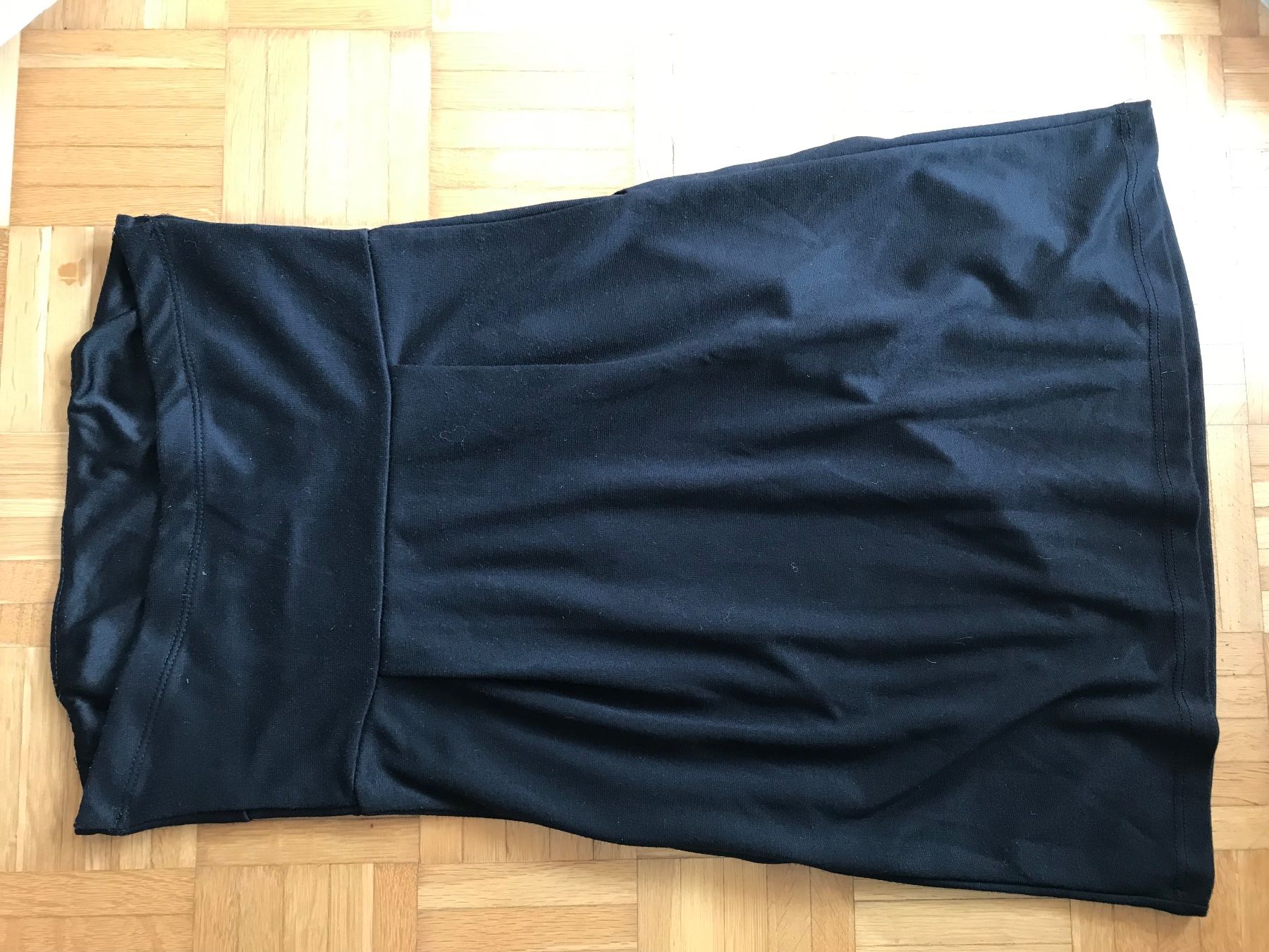 Vestiti: Kleid ca Grösse S schwarz - Porto 3.40 – Usato da Emmenbrücke venduto da Hathor123 1