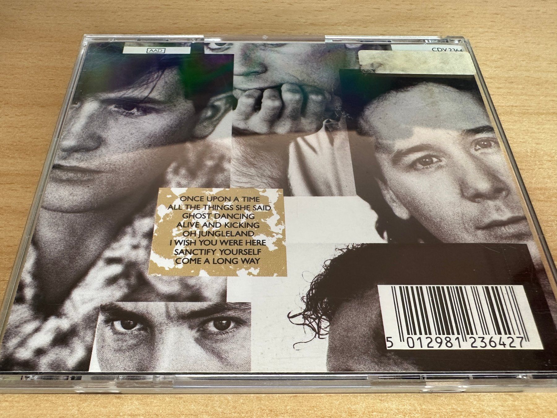 CD: Simple Minds – Once Upon A Time – Usato da Rikon im Tösstal venduto da Alpenmutz 1