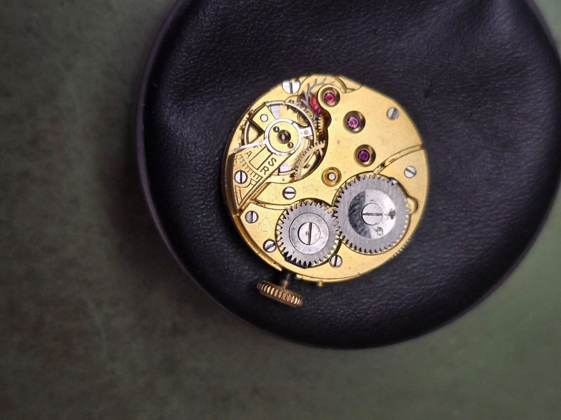 Montres: Mouvement inconnu – Défectueux à Tramelan par Nirdan 3
