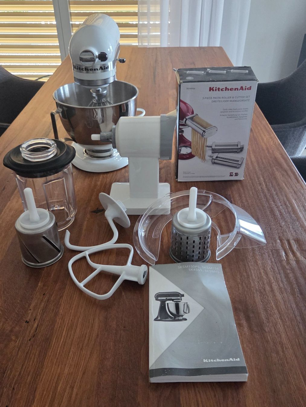 Kitchenaid Küchengeräte: Kitchen Aid Classic mit viel Zubehör – Gebraucht aus Benken SG von Schnife 3