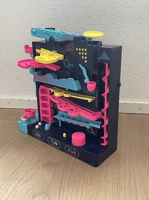 Jouets: Tricky bille level up – D'occasion à La Sarraz par lenamoser 3
