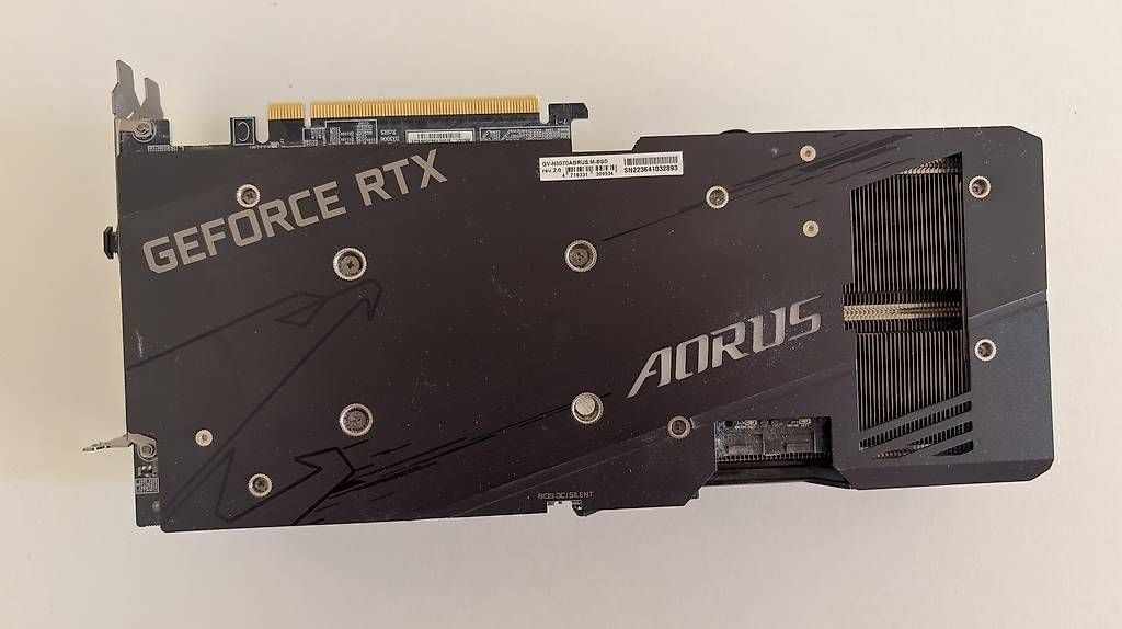 Gigabyte Cartes graphiques: Gigabyte AORUS GeForce RTX 3070 MASTER 8G, Revision 2.0 – D'occasion à Niederwangen BE par lia95 4