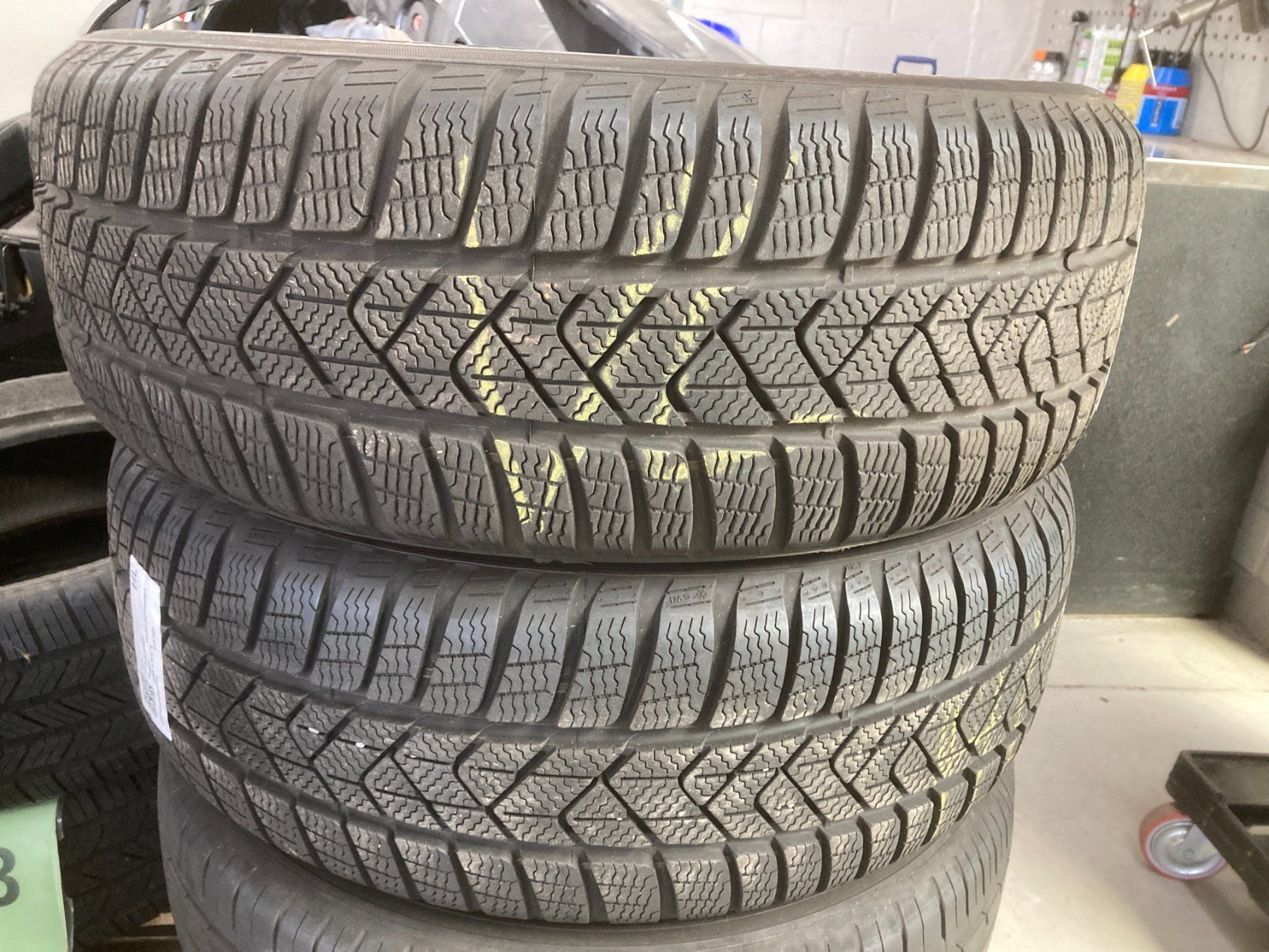 Pirelli Pneumatici & Ruote complete: 205/60R16 Winterpneu Pirelli – Nuovo e nell'imballaggio originale da Cham venduto da Cham6332 7
