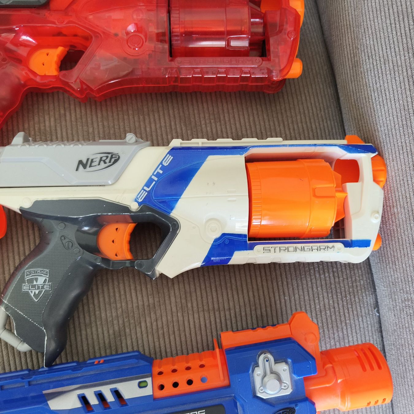Nerf Jouets: Nerf Blaster (Set 6 Modelle) – D'occasion à Meilen par FAVALLID 5