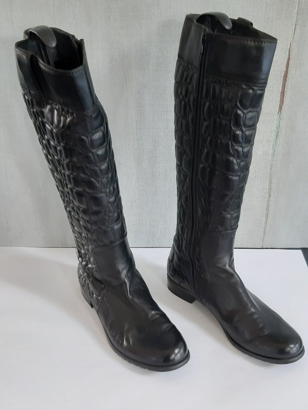 Stuart Weitzman Damenschuhe: Lederstiefel leicht schwarz Stuart Weizman Gr. 40 – Gebraucht aus Rupperswil von jur_5ywx 2