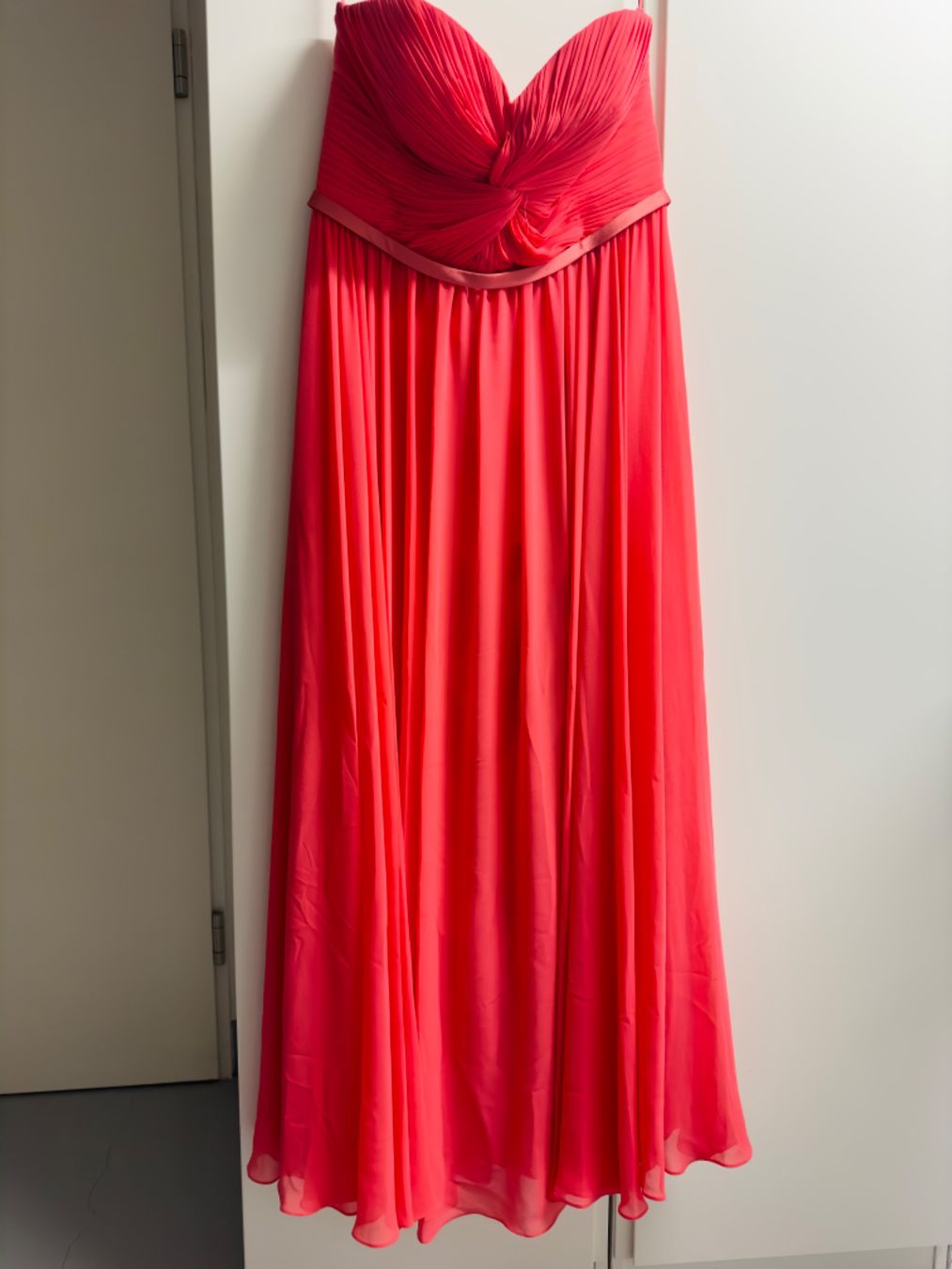 Vestiti: Abendkleid NEU – Nuovo (secondo la descrizione) da Bülach venduto da leide_29