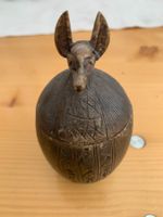 Ägyptischer Gott Anubis als Grab-Beigabe-Gefäss