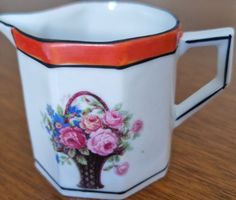Vintage Milchkännchen mit Rosenmuster, Porzellan Rarität