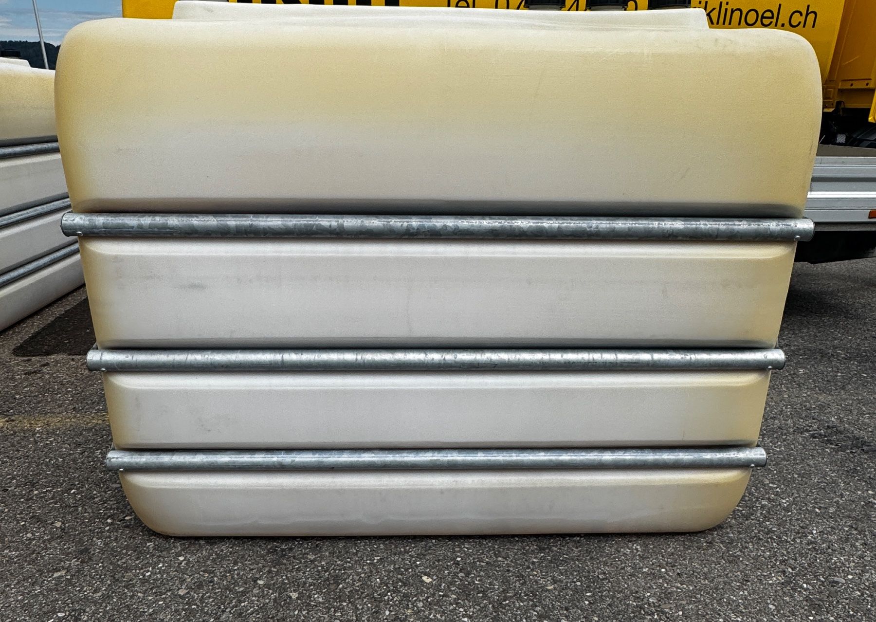 Heizung: 2000lt Kunststoff Tank – Gebraucht aus Wittenbach von SaintCity9300 1
