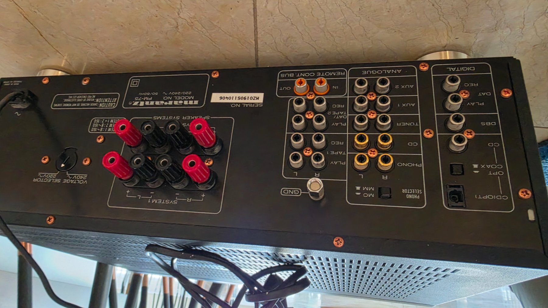 Marantz Amplificateurs: Marantz Verstärker PM-75 – D'occasion à Villars-sur-Glâne par Nico006 1