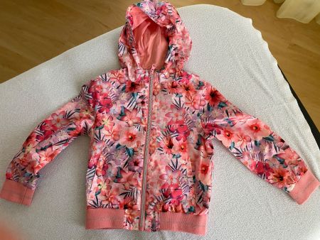 Jacke Mädchen rosa mit Kapuze Gr.116(praktisch nie gebraucht