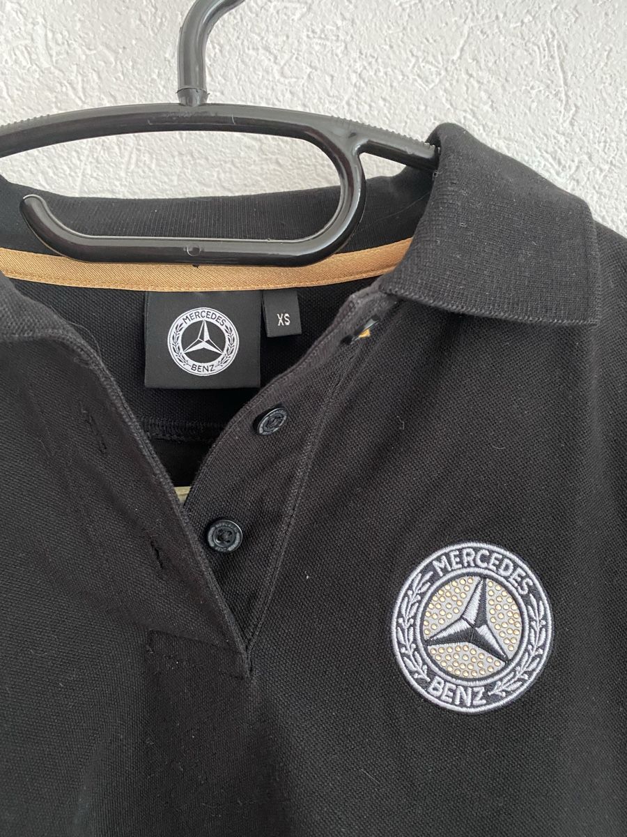 Polo-Shirts: Polo noir Mercedes – Gebraucht aus Essertines-Yverdon von Alice977 1