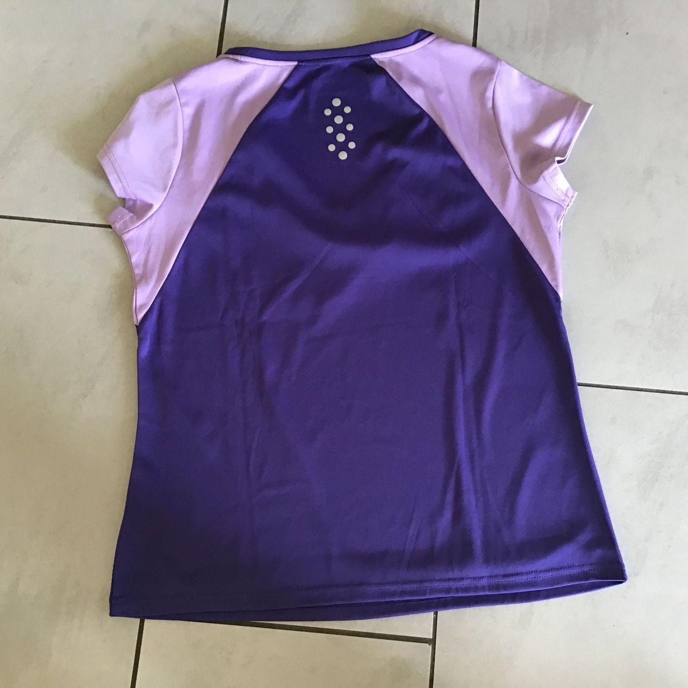 T-Shirts: Sport Shirt  L 44/46 – Gebraucht aus Trimbach von gregy69s 1