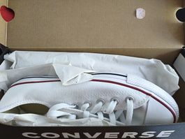 Baskets Converse blanches taille 41 neuves