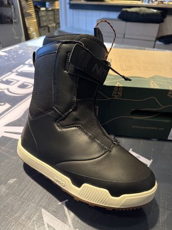 Nitro Snowboard Boots The Daily Gr. 38 2/3 (US 7)