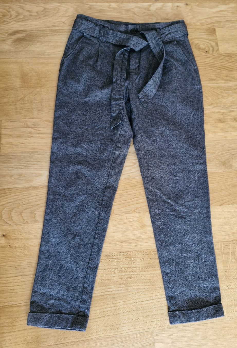 Pantaloni: Tolle Stoffhose Gr. 36 – Nuovo (secondo la descrizione) da Köniz venduto da Highlow