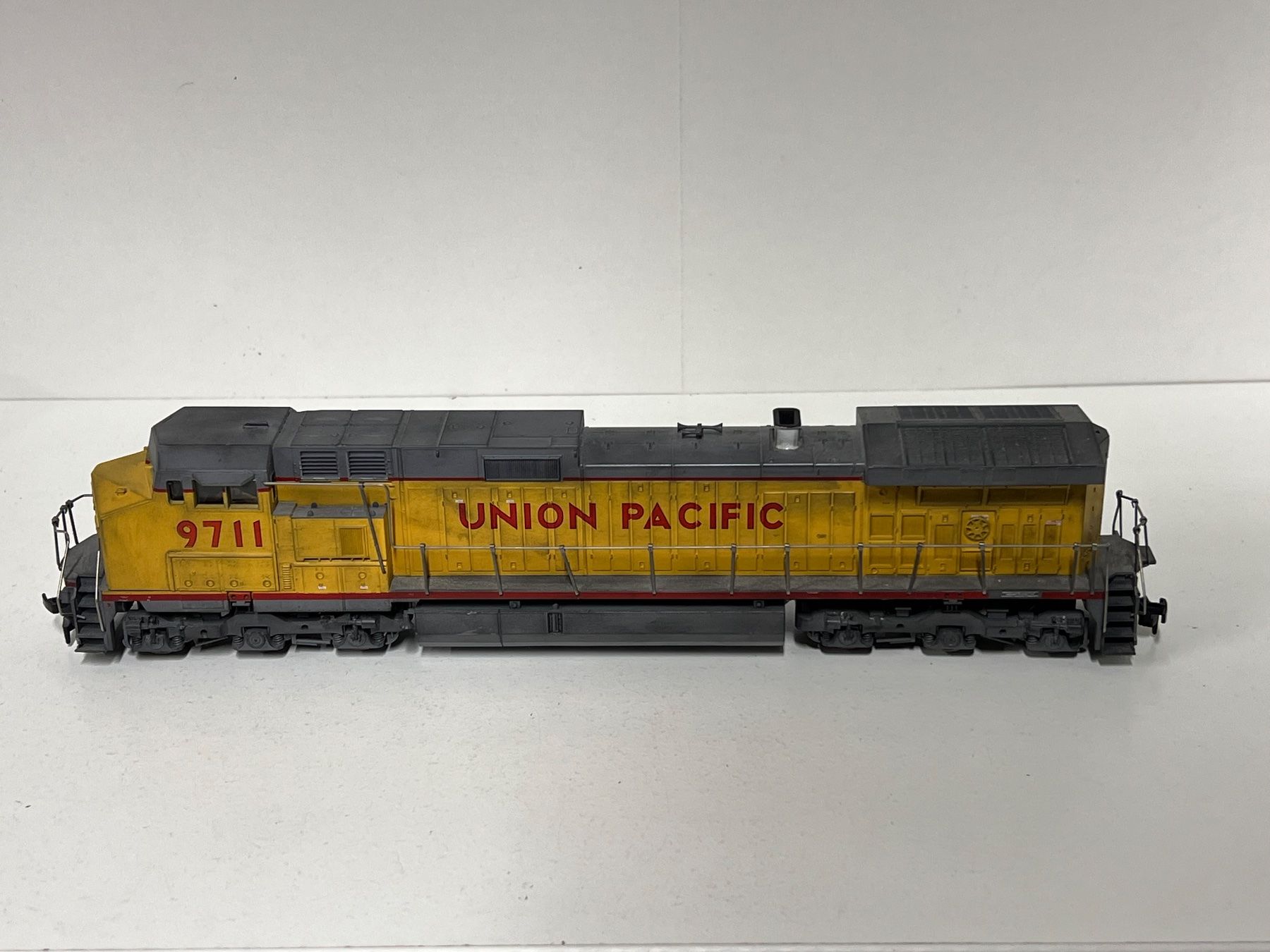 Athearn Modellini di ferrovie: ATHEARN UNION PACIFIC 9711 H0 DC Analog – Usato da Geroldswil venduto da TopTrain54