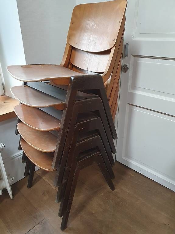 Stühle: 5 thonet stapelstühle – Gebraucht aus Olten von stritten 1