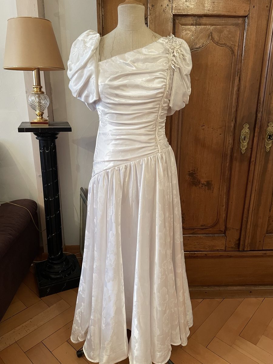 Costumi: Brautkleid Gr. 36- 38 – Usato da Wettingen venduto da PriskaZ05 3