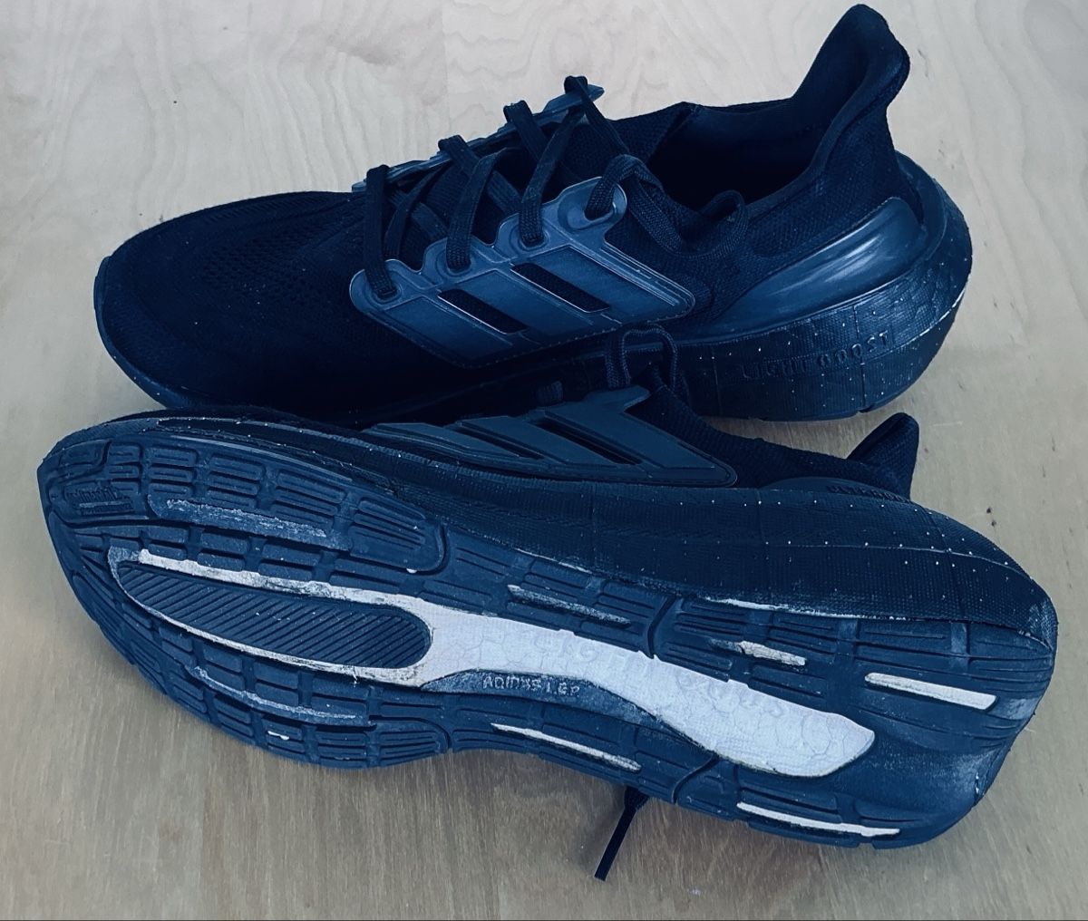 Adidas Scarpe da uomo: Adidas Ultraboost Light – Usato da Kreuzlingen venduto da LoveTheSea 2