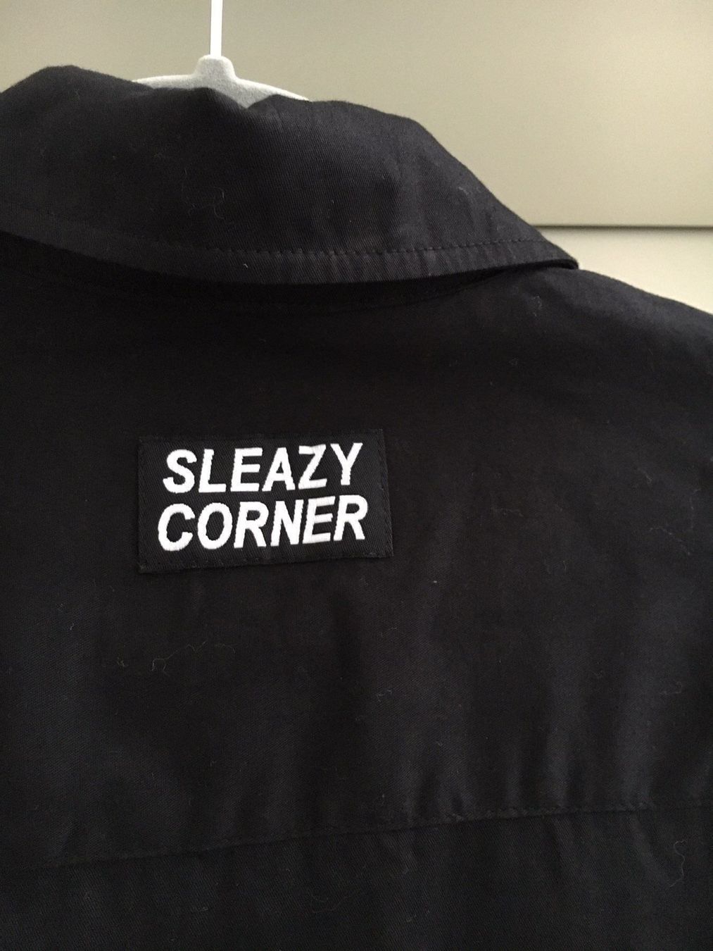 T-shirt: Sleazy Corner Zip up Tshirt – Nuovo (secondo la descrizione) da Luzern venduto da 2ndchances 3
