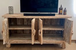 Einzelstück balinesisches Schwemmholz Sideboard