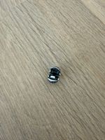 Pandora Clip Weltkugel