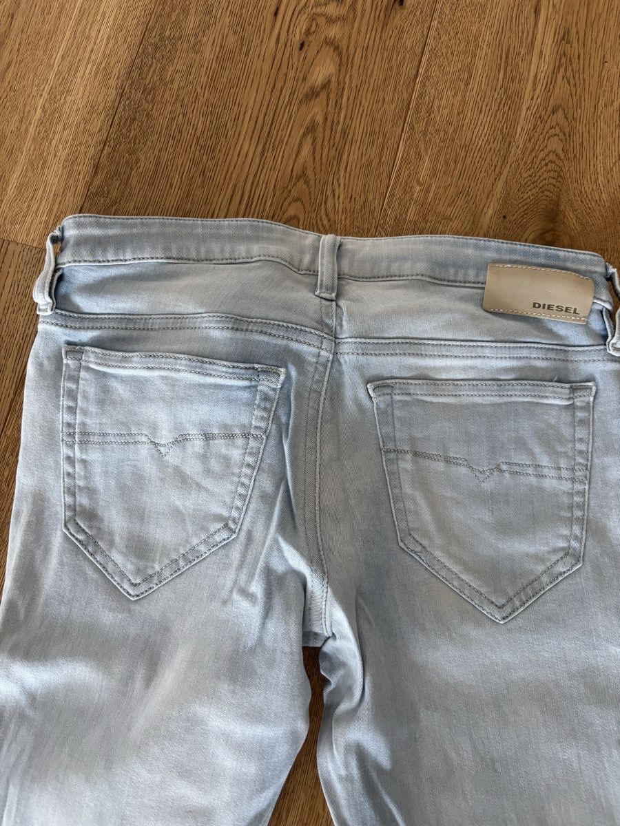 Diesel Jeans: Diesel Jeans – D'occasion à Buttisholz par Melsan 3
