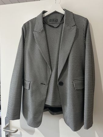 Primarkt Zweiteiler:Blazer & Hose Gr. 42