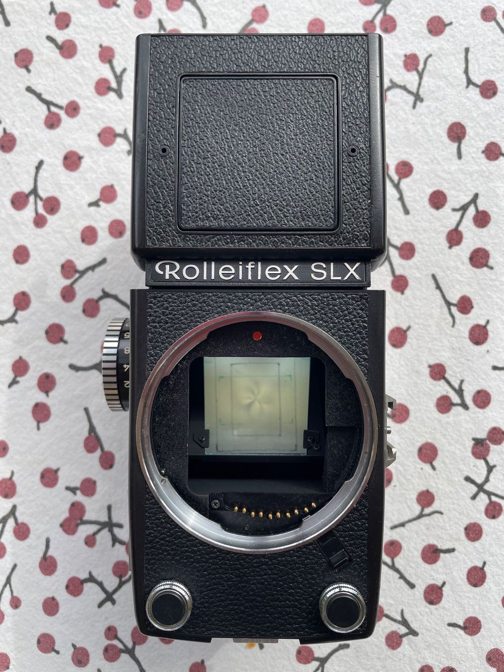 Rollei Fotocamera: Rolleiflex SLX Gehäuse – Usato da Bern venduto da Marcuse2004