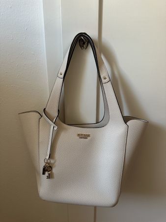 Guess Handtasche