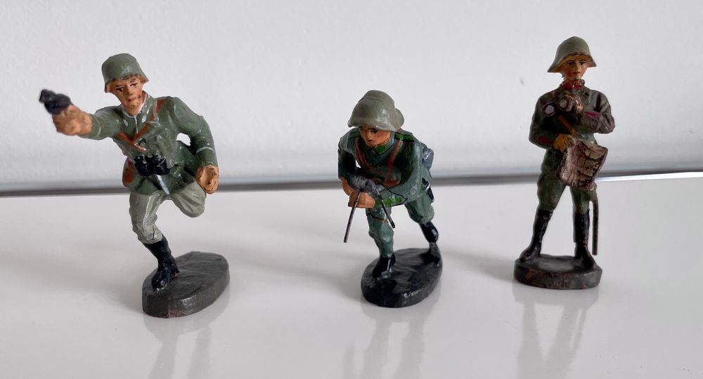 3x Spielzeugfiguren Elastolin Wehrmacht WWII 1