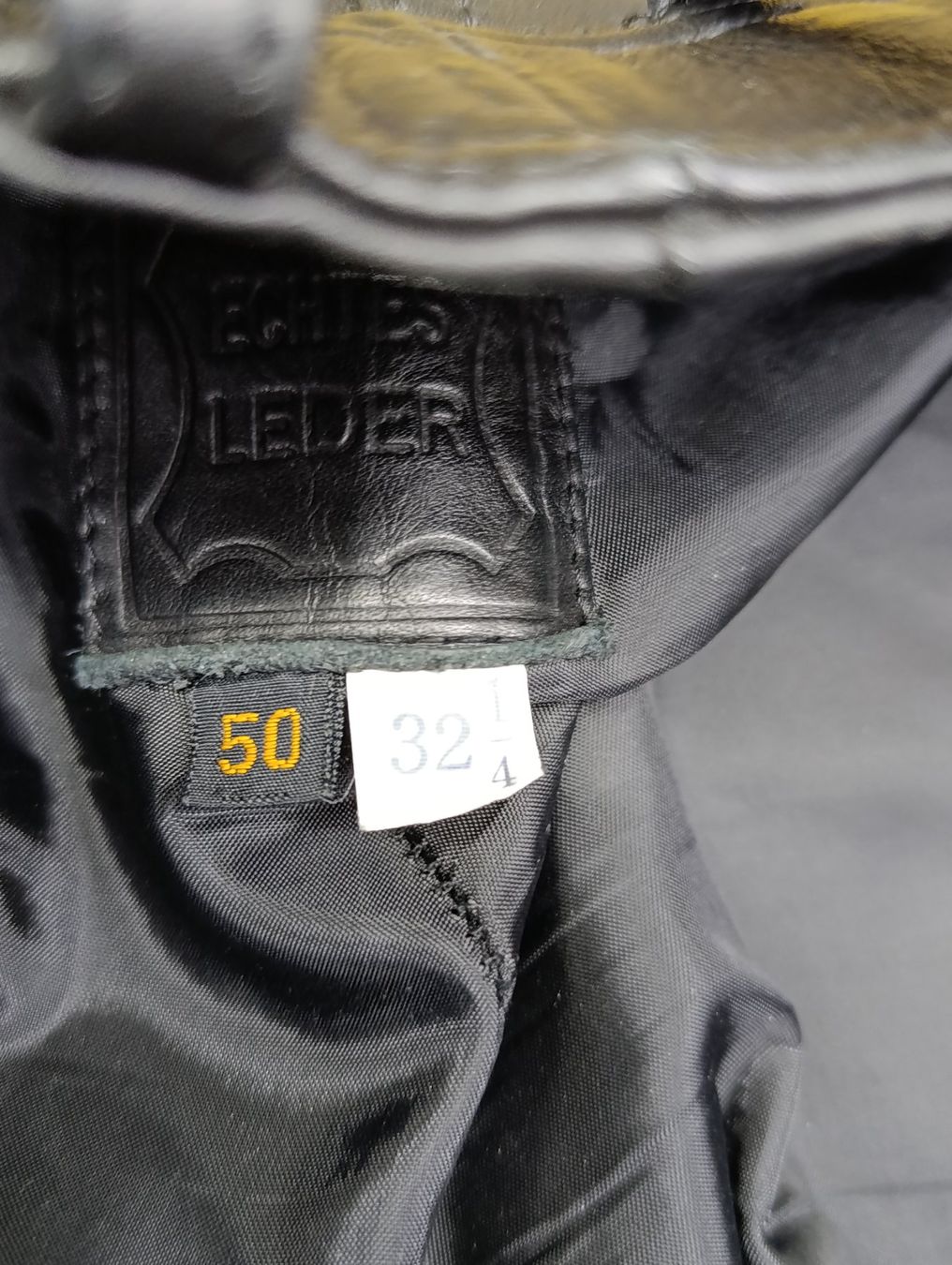 Pantaloni: Motorrad-Lederhose – Usato da Oberdorf NW venduto da 60nafets 3