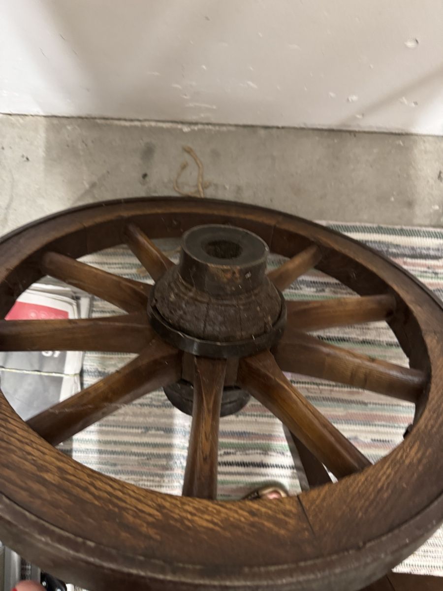 Pneus & Kompletträder: Wagenrad – Gebraucht aus Zürich von Naniiin 1