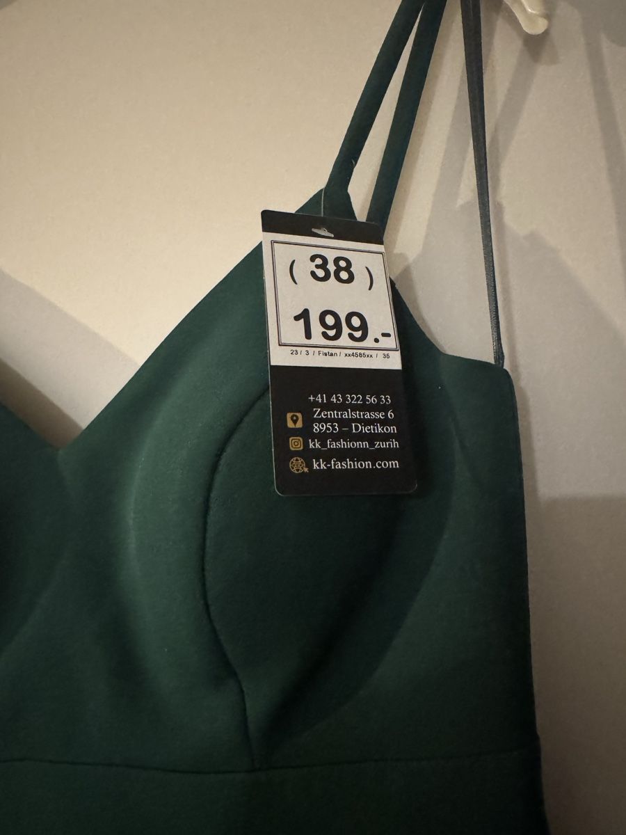 Kleider: Kleid – Neu und originalverpackt aus Killwangen von tdr_d67c 4