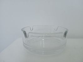 Klassischer Aschenbecher aus Glas
