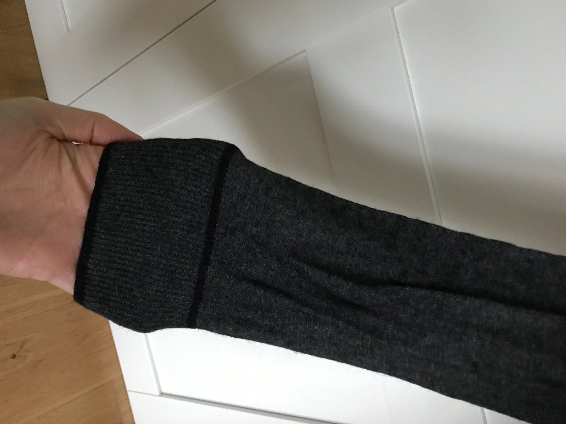 Pullover & Sweatshirts: More & More: Dunkelgraues Twinset, Gr.34 – Gebraucht aus Zürich von LisM. 4