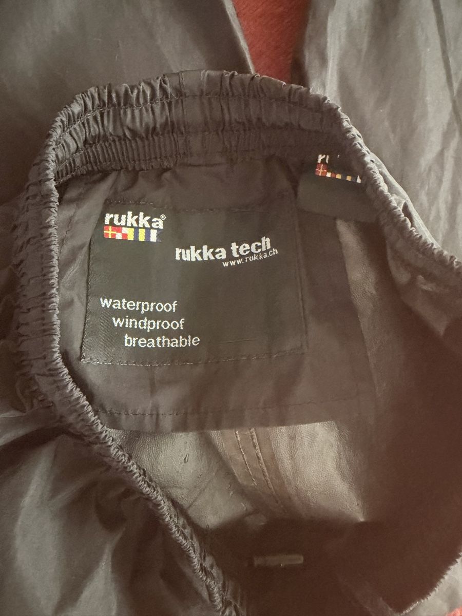 Rukka Hosen: Rukka Tech waterproof pants size 140 damaged – Gebraucht aus Männedorf von iza04 1
