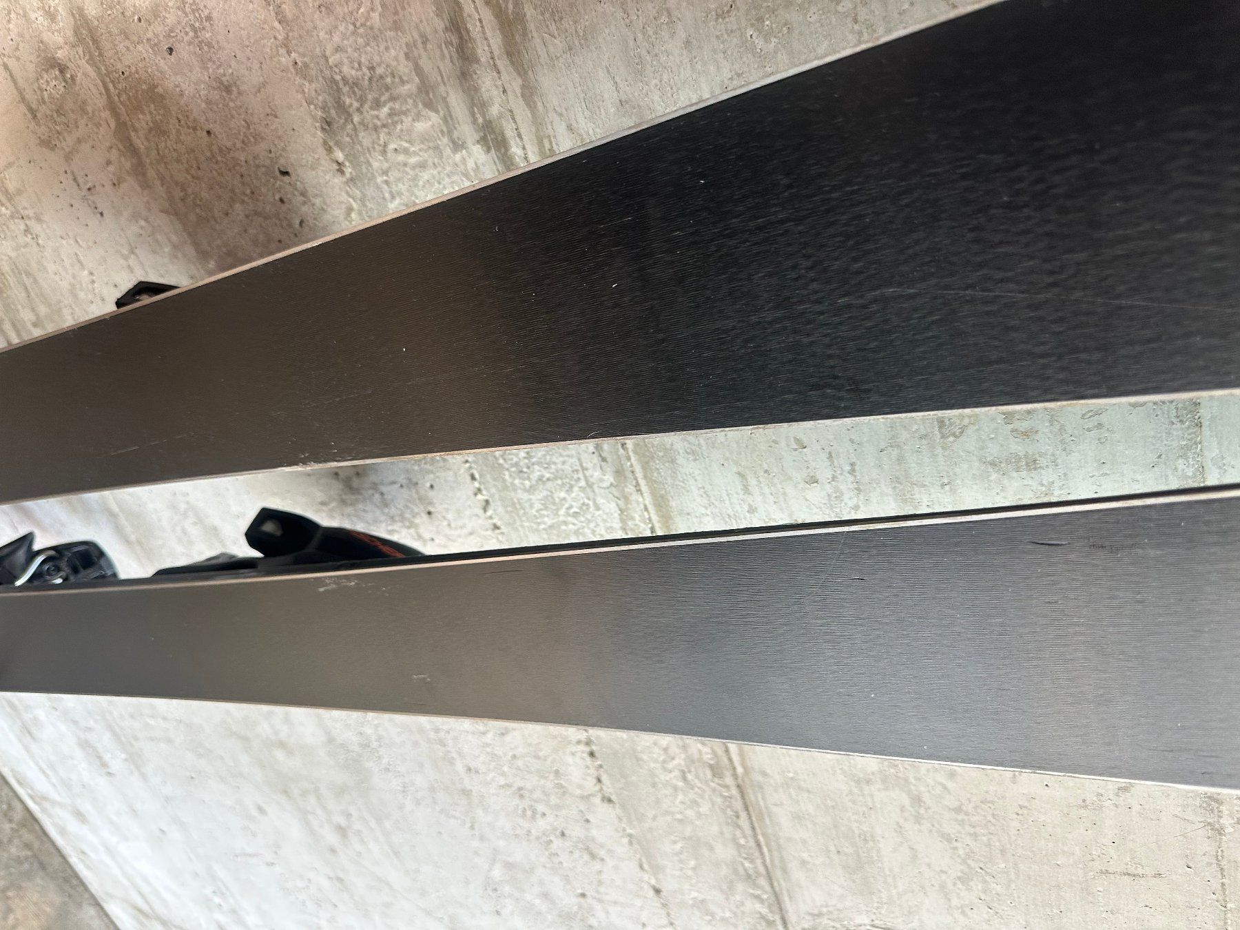 Fischer Sci: Fischer RC ONE Ski 165CM – Usato da Emmenbrücke venduto da karkarkar 4