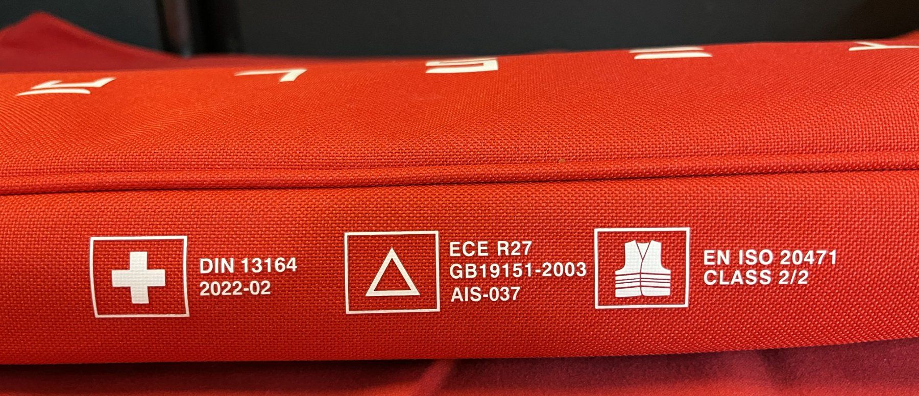 Kit di pronto soccorso: Tesla - Notfall-Sicherheitskit – Nuovo e nell'imballaggio originale da Oftringen venduto da Vucki 1