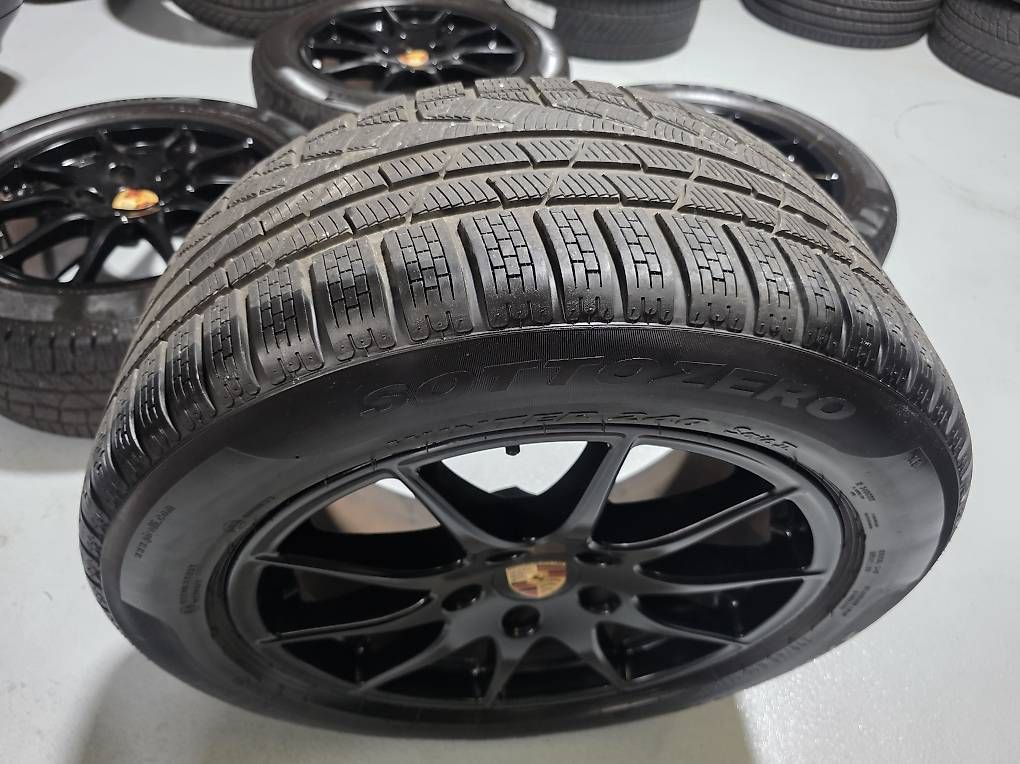Porsche Pneumatici & Ruote complete: Original Porsche Panamera 970  Winterräder – Usato da Rümlang venduto da AZAutozubehor 6